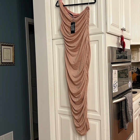 Light pink dress - Picture 2 of 6